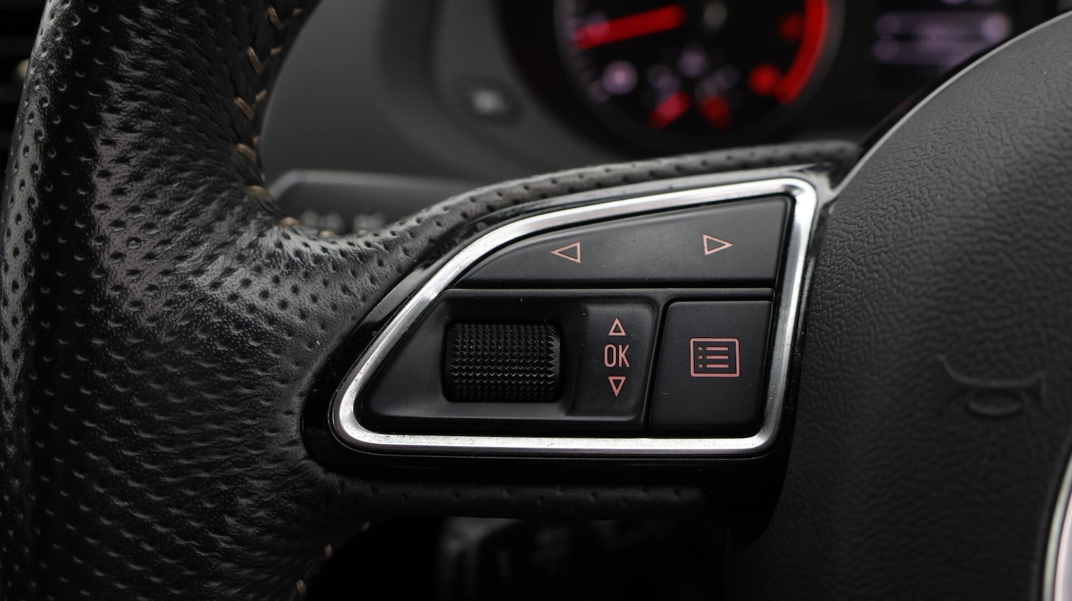 Used Audi Q3 2018 for sale - 76151342: Photo 41