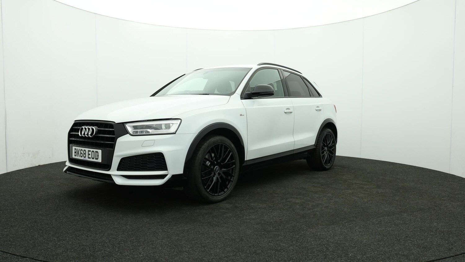 Used Audi Q3 2018 for sale - 76151342: Photo 65