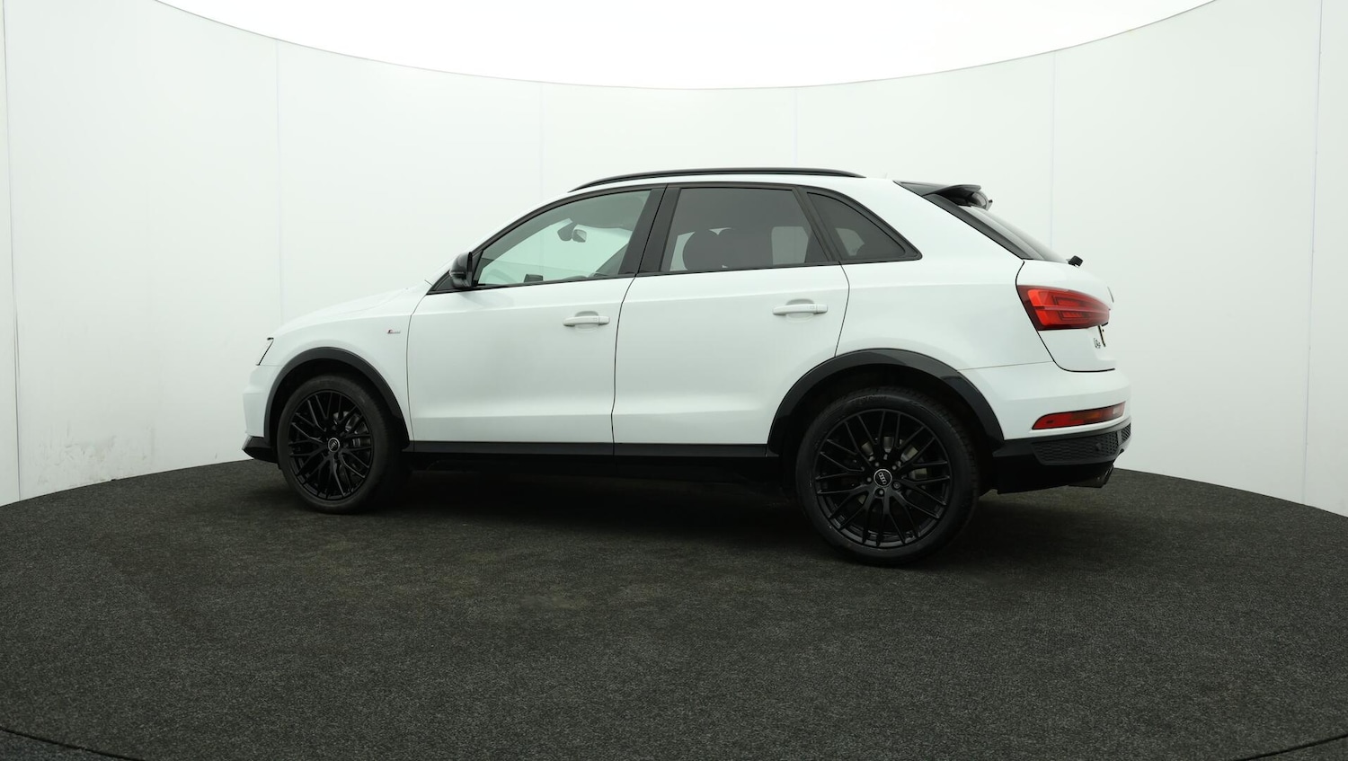 Used Audi Q3 2018 for sale - 76151342: Photo 77