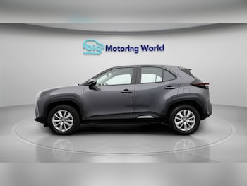 Used Toyota Yaris Cross 2023 for sale - 78727458: Photo