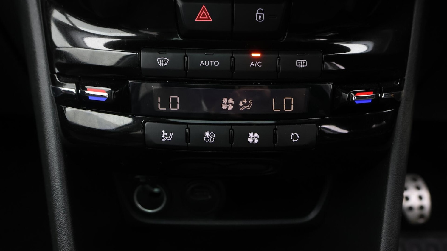 Used Peugeot 2008 for sale - 76485533: Photo 12