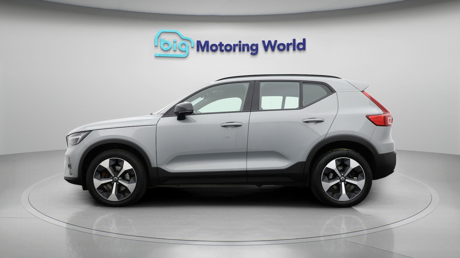 Used Volvo XC40 2025 for sale - 77493870: Photo 4