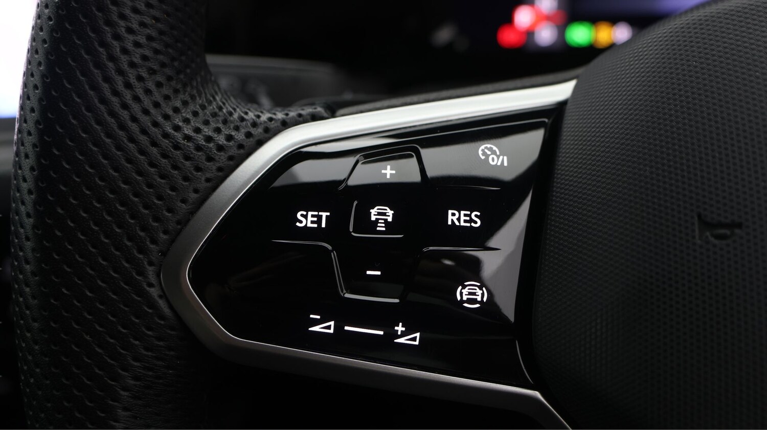 Used Volkswagen Golf 2023 for sale - 77216395: Photo 22