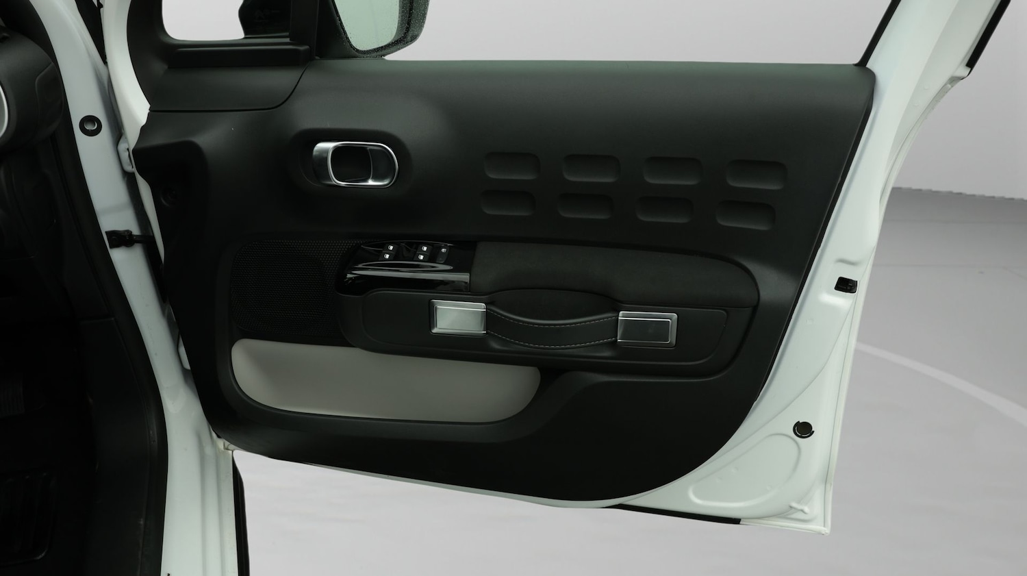 Used Citroen C3 2023 for sale - 78081659: Photo 15