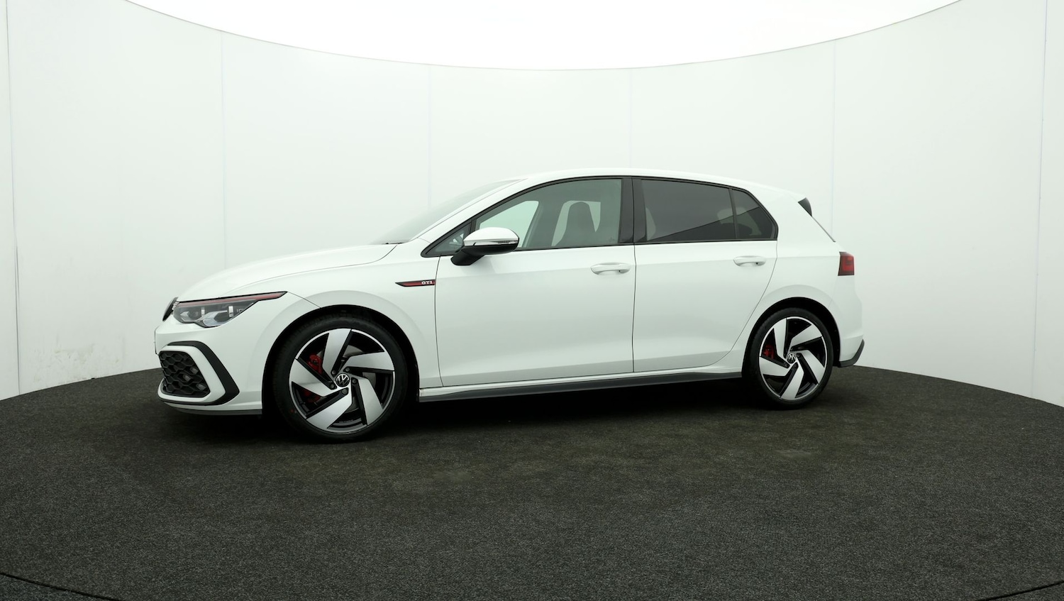 Used Volkswagen Golf 2023 for sale - 76957129: Photo 61