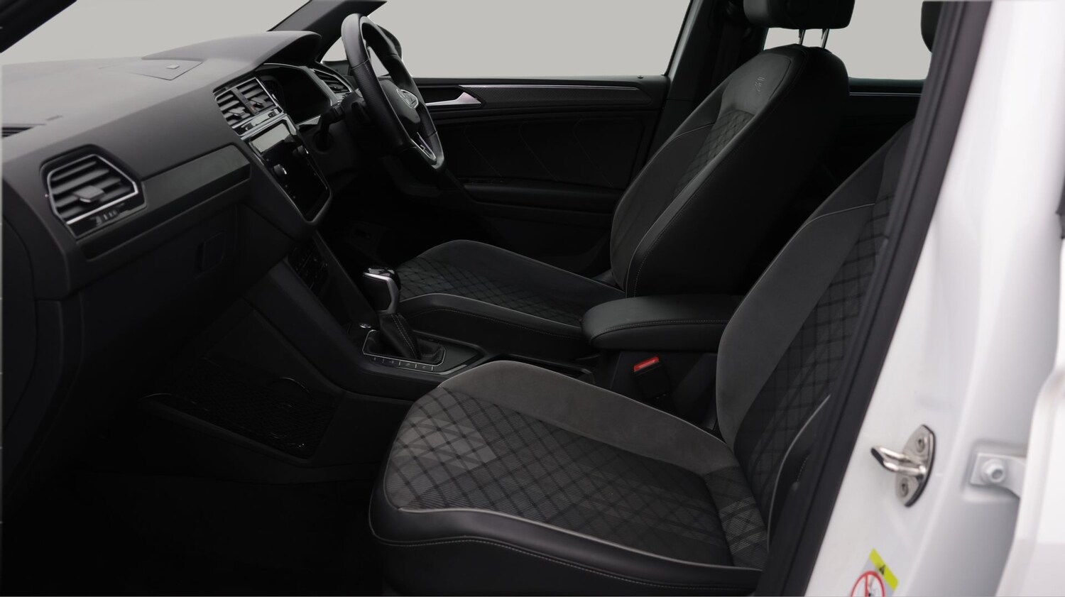 Used Volkswagen Tiguan for sale - 78149756: Photo 14