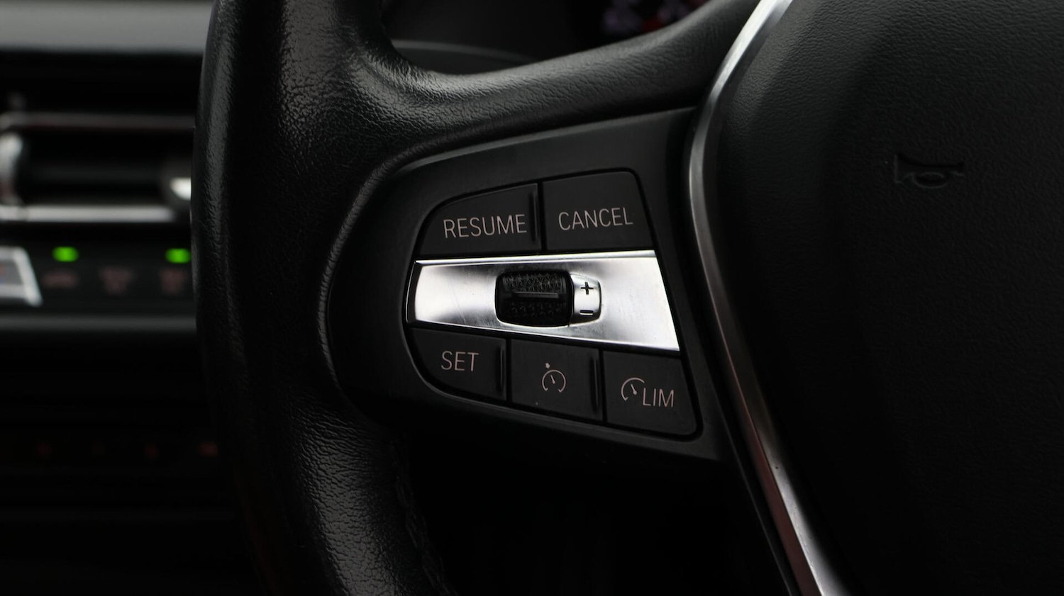 Used BMW 1 Series 2022 for sale - 76657306: Photo 23