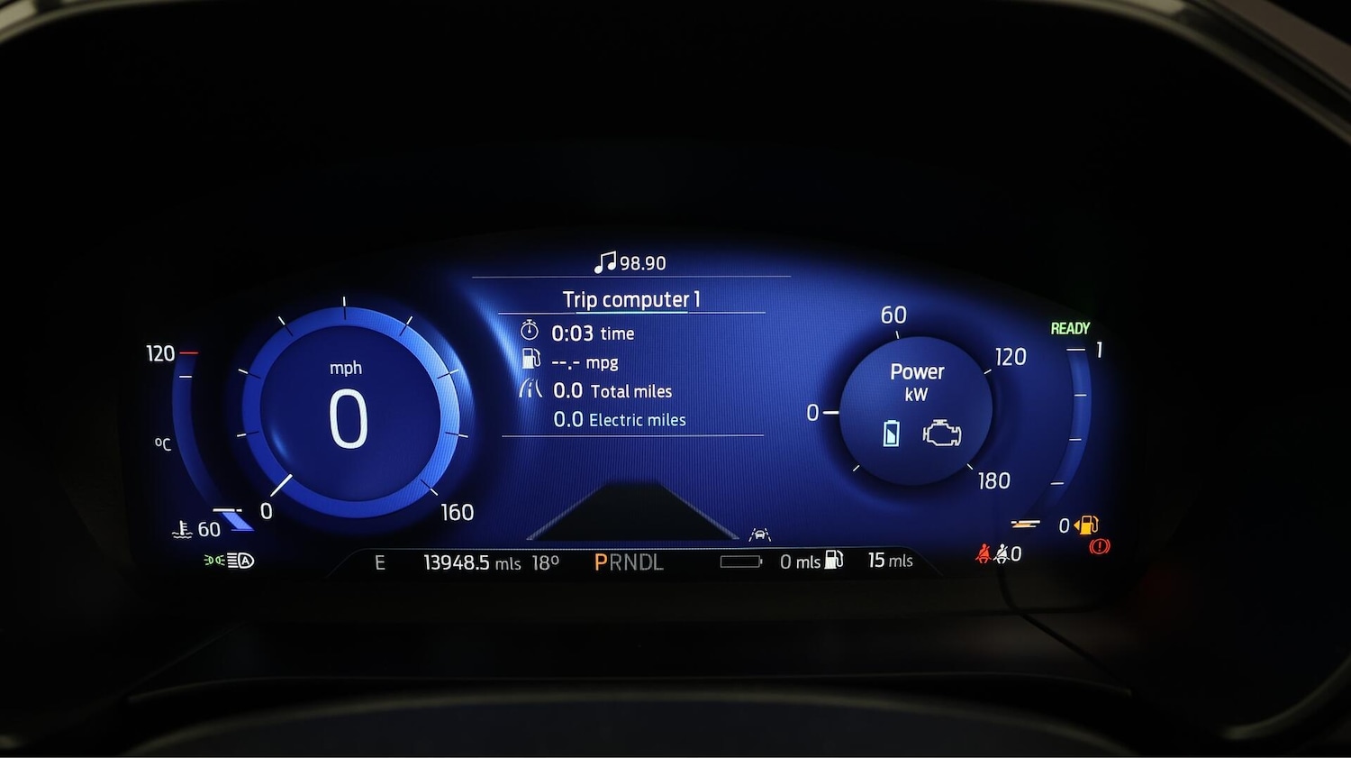 Used Ford Kuga 2023 for sale - 76433157: Photo 11