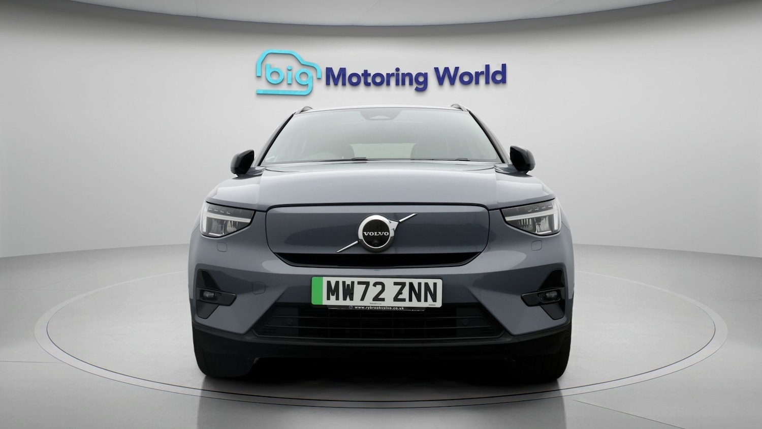 Used Volvo XC40 2022 for sale - 77681941: Photo 2