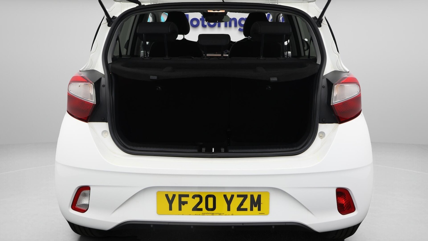 Used Hyundai i10 2020 for sale - 76380996: Photo 17