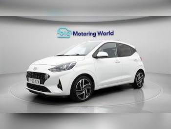 Used Hyundai i10 2020 for sale - 76380996: Photo