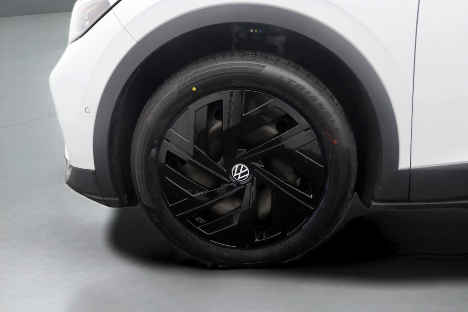 Used Volkswagen ID.4 2023 for sale - 77343723: Photo 18