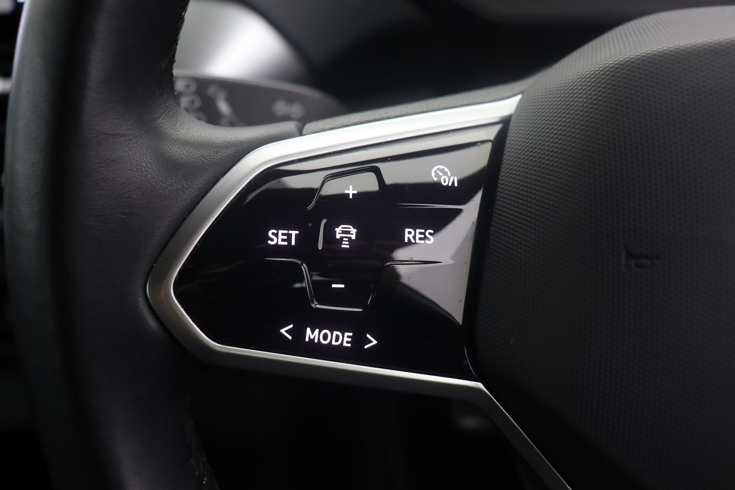 Used Volkswagen ID.4 2023 for sale - 77343723: Photo 23