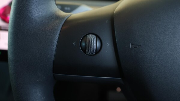 Used Tesla Model Y 2022 for sale - 76123050: Photo 23