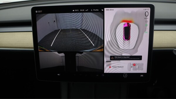 Used Tesla Model Y 2022 for sale - 76123050: Photo 25
