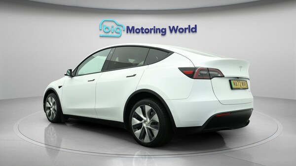 Used Tesla Model Y 2022 for sale - 76123050: Photo 6