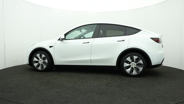 Used Tesla Model Y 2022 for sale - 76123050: Photo 75