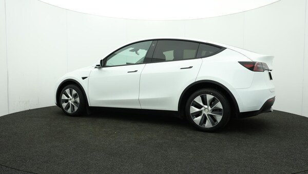 Used Tesla Model Y 2022 for sale - 76123050: Photo 77