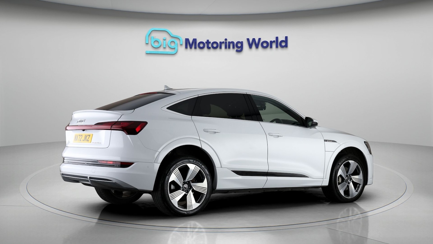 Used Audi e-tron 2022 for sale - 77610577: Photo 7