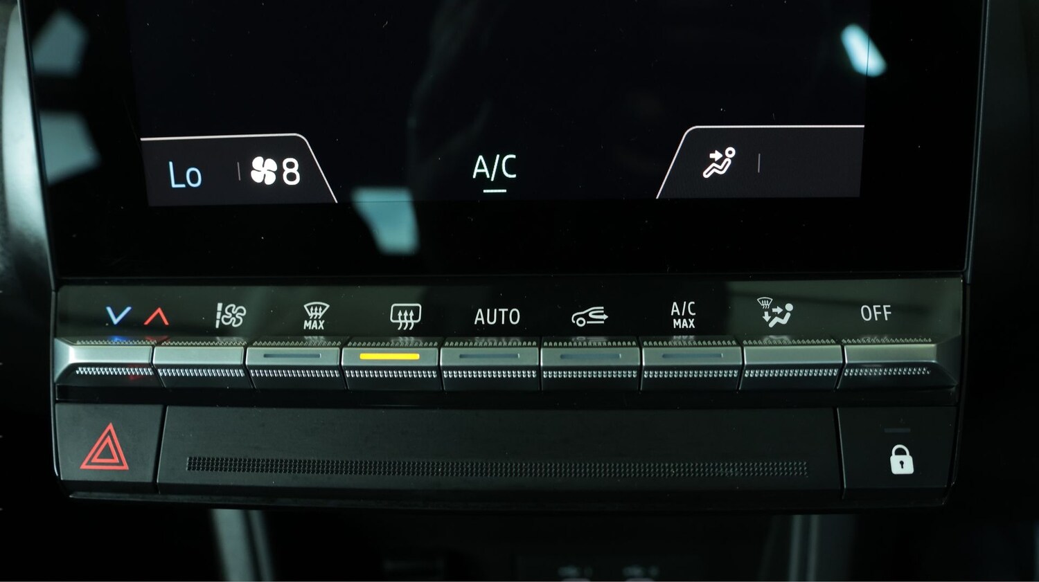 Used Renault Captur 2025 for sale - 78007970: Photo 12