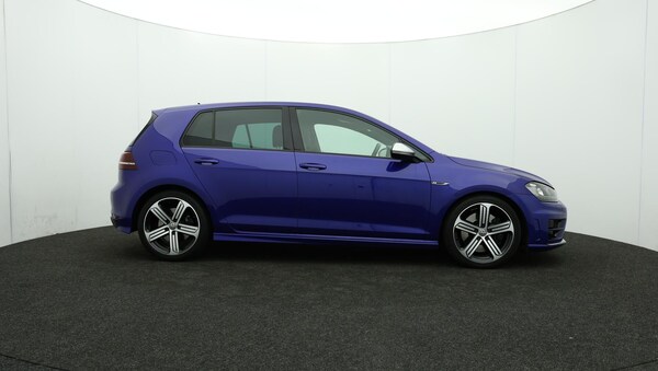 Used Volkswagen Golf 2017 for sale - 76136942: Photo 28