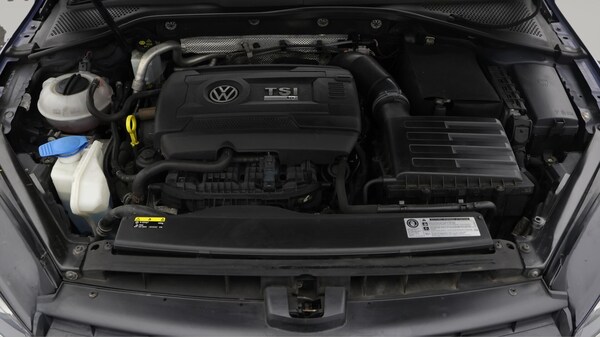 Used Volkswagen Golf 2017 for sale - 76136942: Photo 31