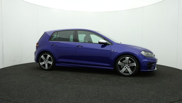 Used Volkswagen Golf 2017 for sale - 76136942: Photo 32