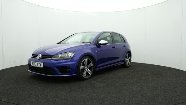 Used Volkswagen Golf 2017 for sale - 76136942: Photo 64