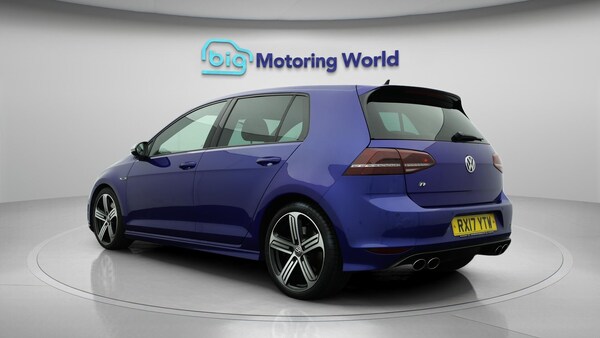 Used Volkswagen Golf 2017 for sale - 76136942: Photo 6