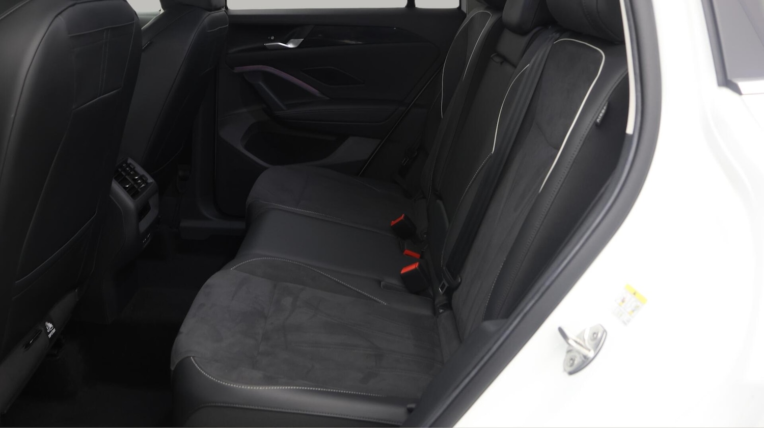 Used Volkswagen Tiguan 2024 for sale - 76151772: Photo 16