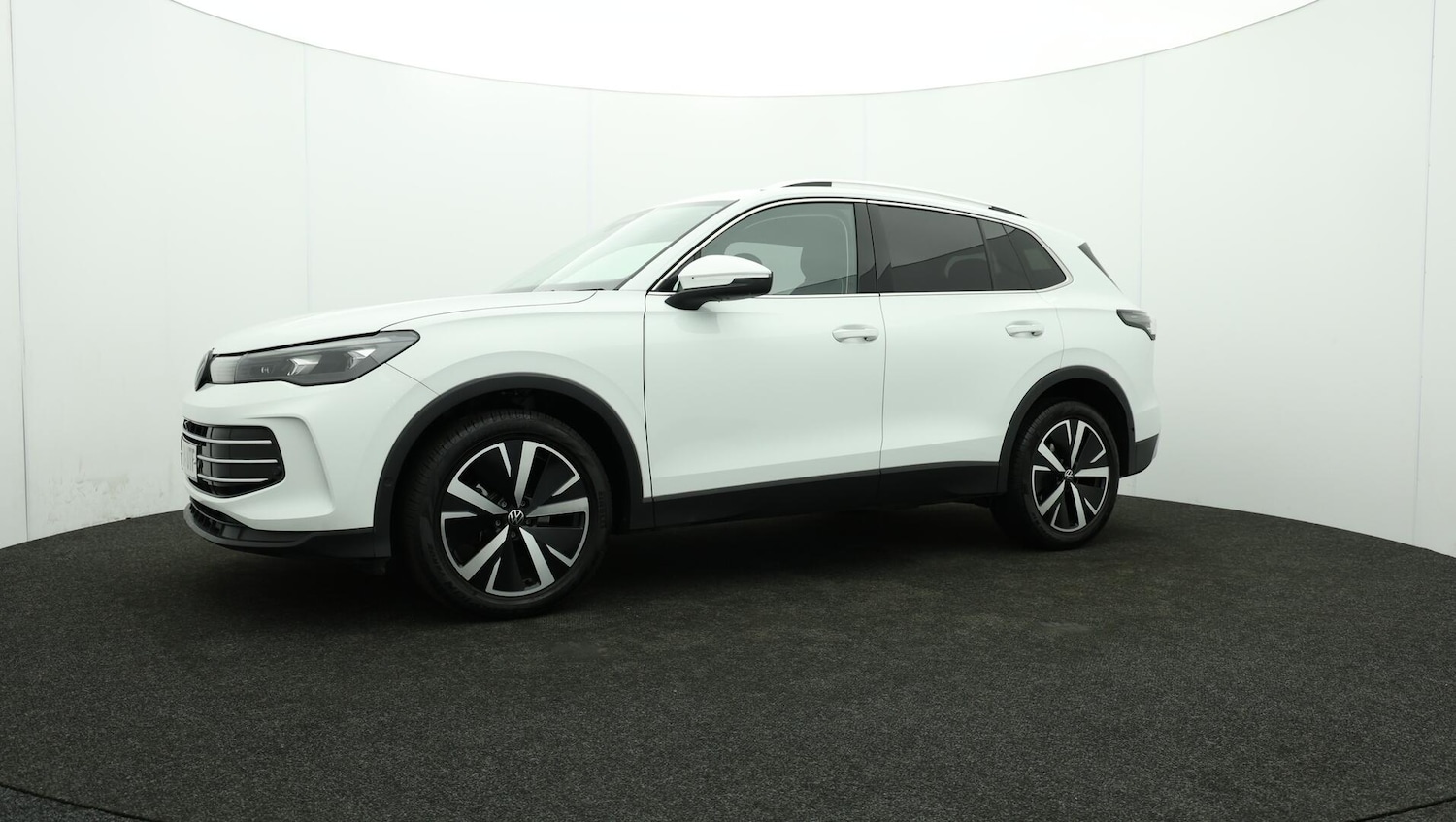 Used Volkswagen Tiguan 2024 for sale - 76151772: Photo 36
