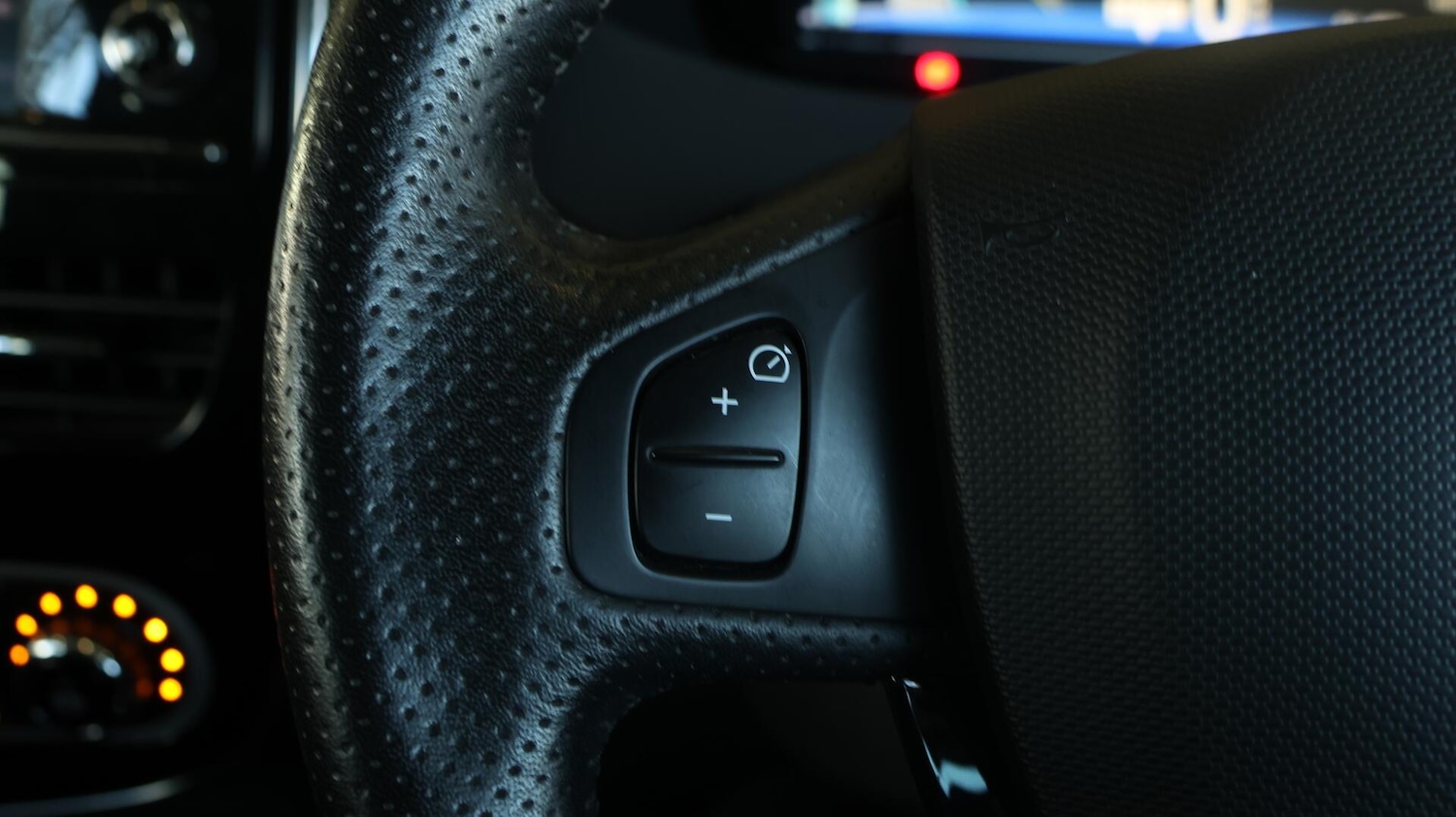 Used Renault Zoe for sale - 76380978: Photo 21
