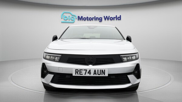 Used Vauxhall Astra 2024 for sale - 75431551: Photo 3