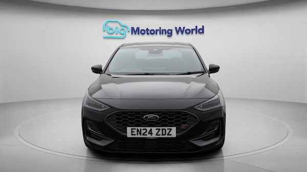 Used Ford Focus 2024 for sale - 75532857: Photo 3