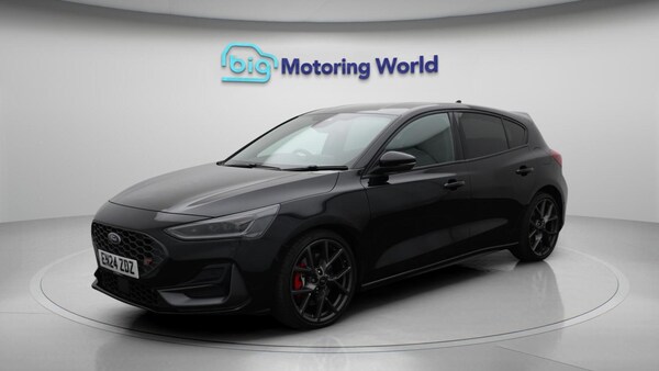 Used Ford Focus 2024 for sale - 75532857: Photo 4