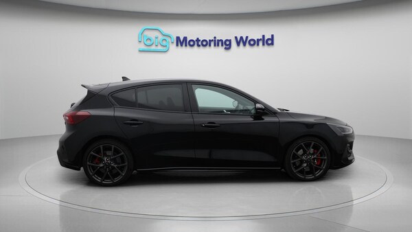 Used Ford Focus 2024 for sale - 75532857: Photo 9
