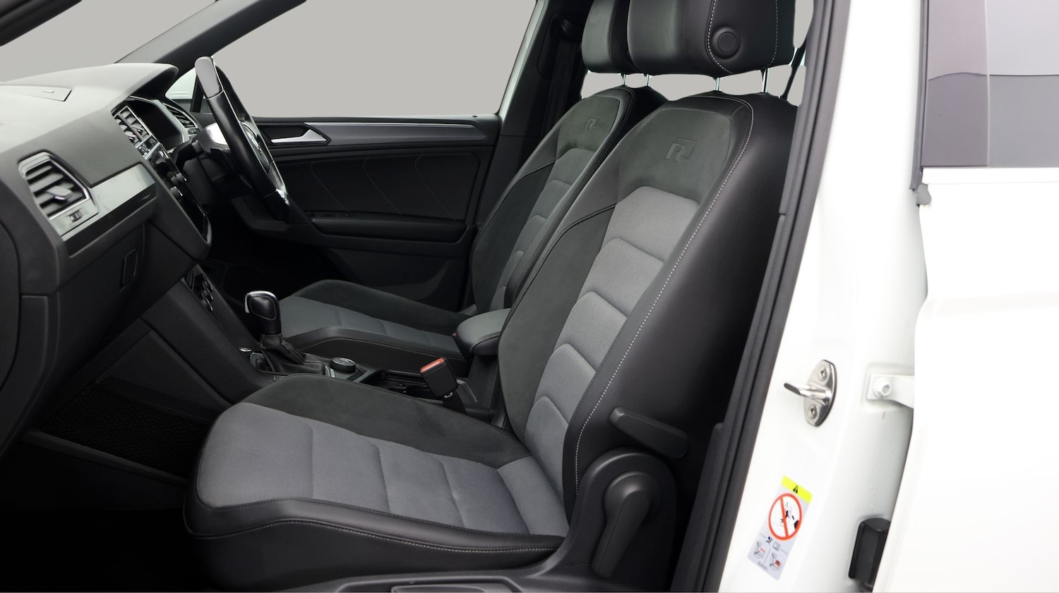 Used Volkswagen Tiguan 2019 for sale - 77311249: Photo 14