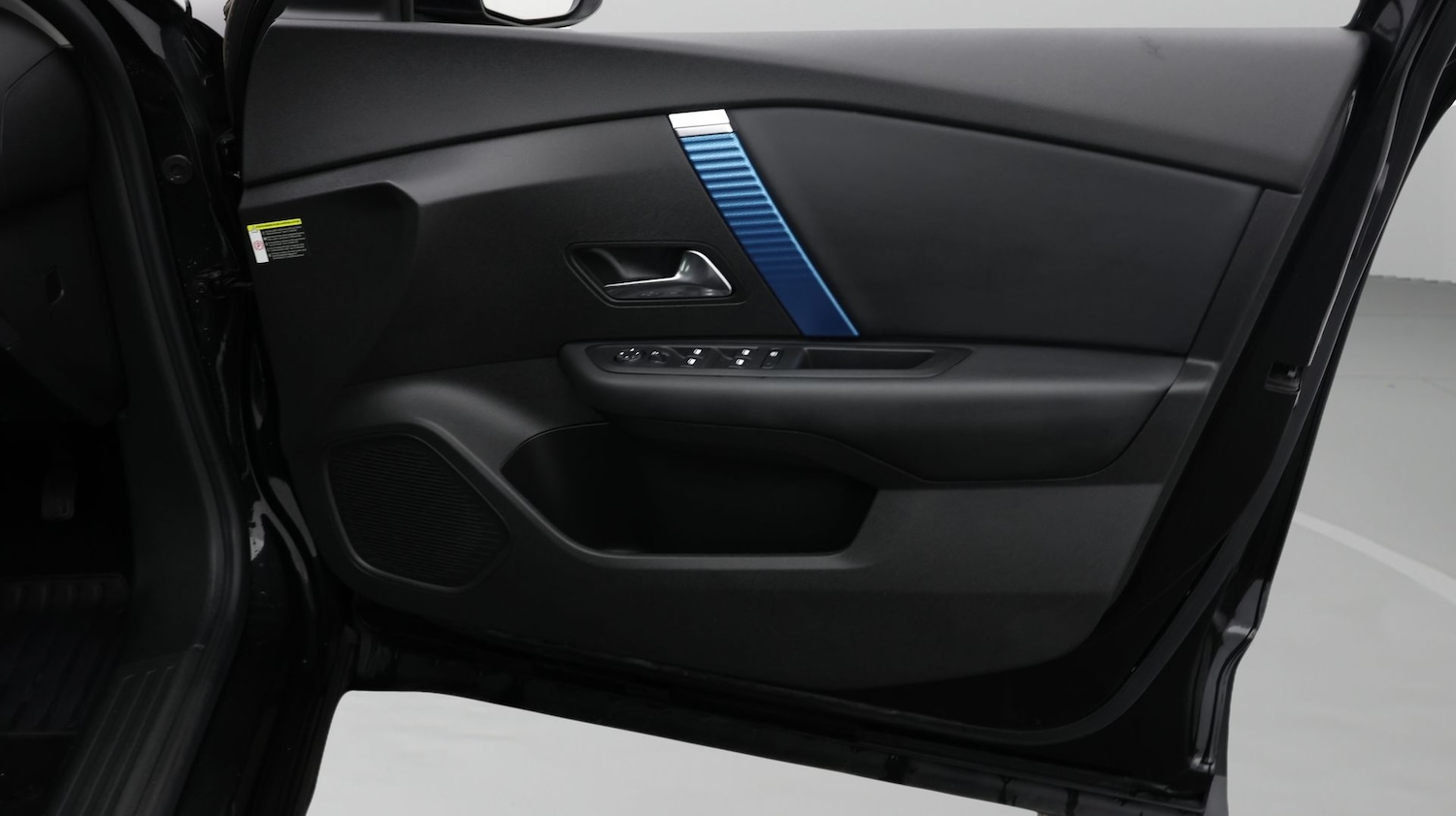 Used Citroen e-C4 2021 for sale - 77412885: Photo 15