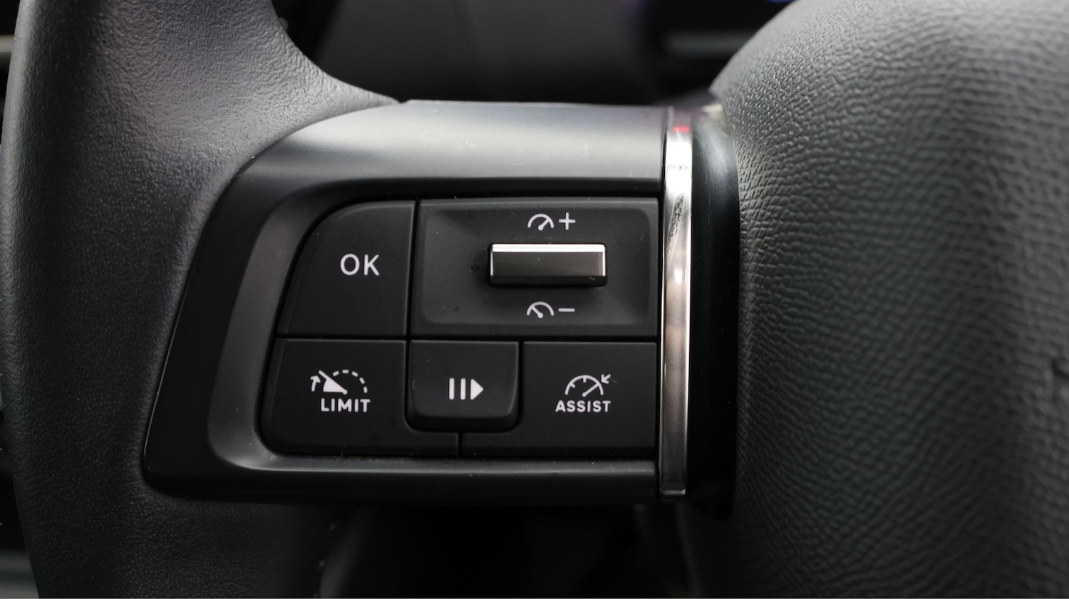 Used Citroen e-C4 2021 for sale - 77412885: Photo 22