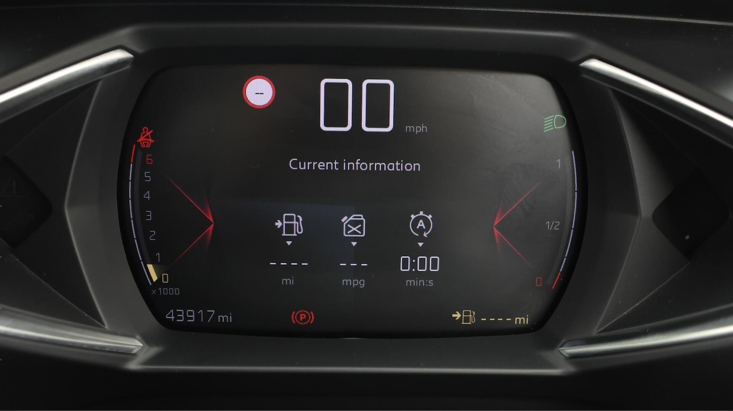 Used DS Automobiles DS 3 Crossback 2022 for sale - 76592848: Photo 11