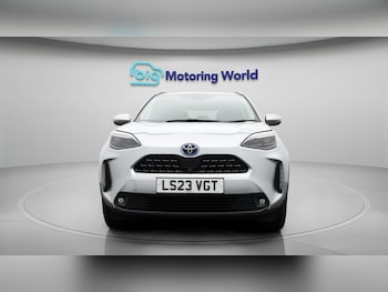 Used Toyota Yaris Cross 2023 for sale - 79449504: Photo