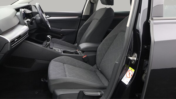 Used Volkswagen Golf 2023 for sale - 76227444: Photo 15