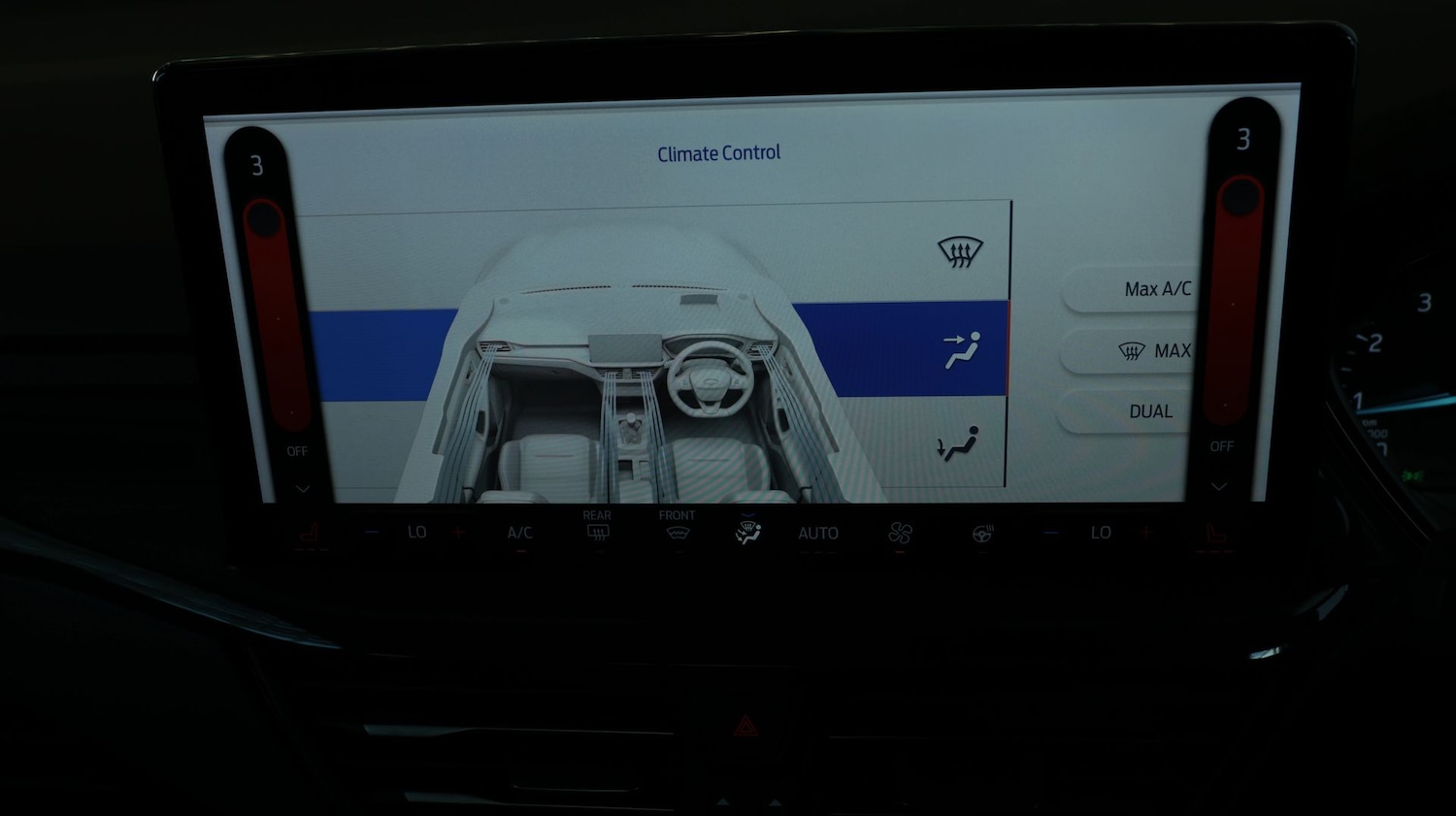 Used Ford Focus 2023 for sale - 78048385: Photo 12