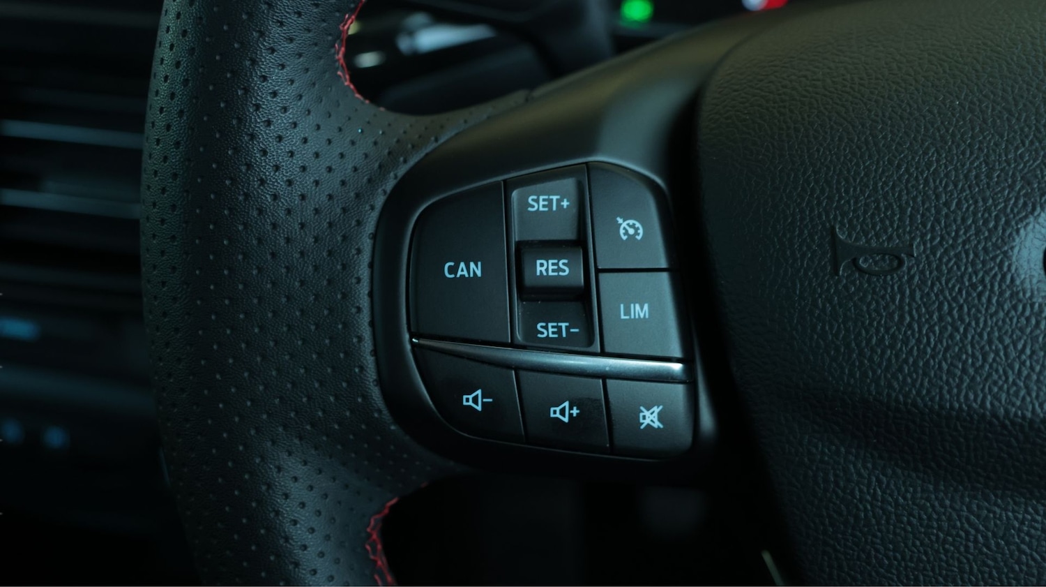 Used Ford Focus 2023 for sale - 78048385: Photo 22