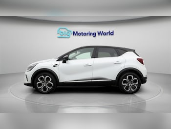 Used Renault Captur 2023 for sale - 77990440: Photo