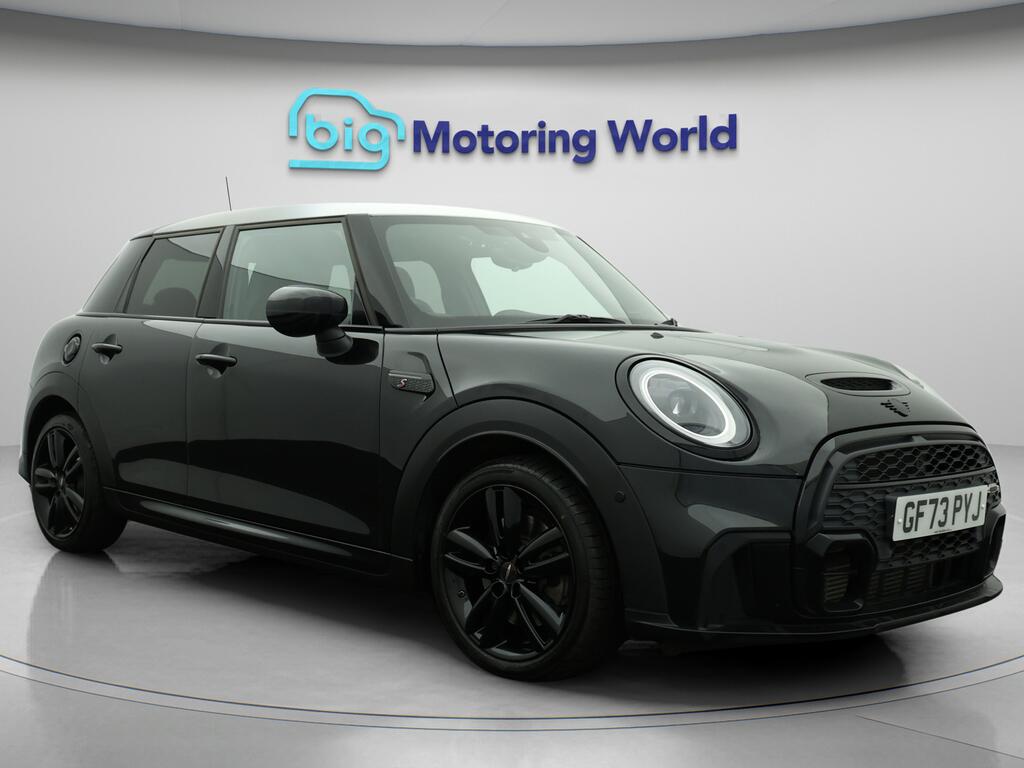 Used MINI Hatch 2023 for sale - 76122509: Photo 1