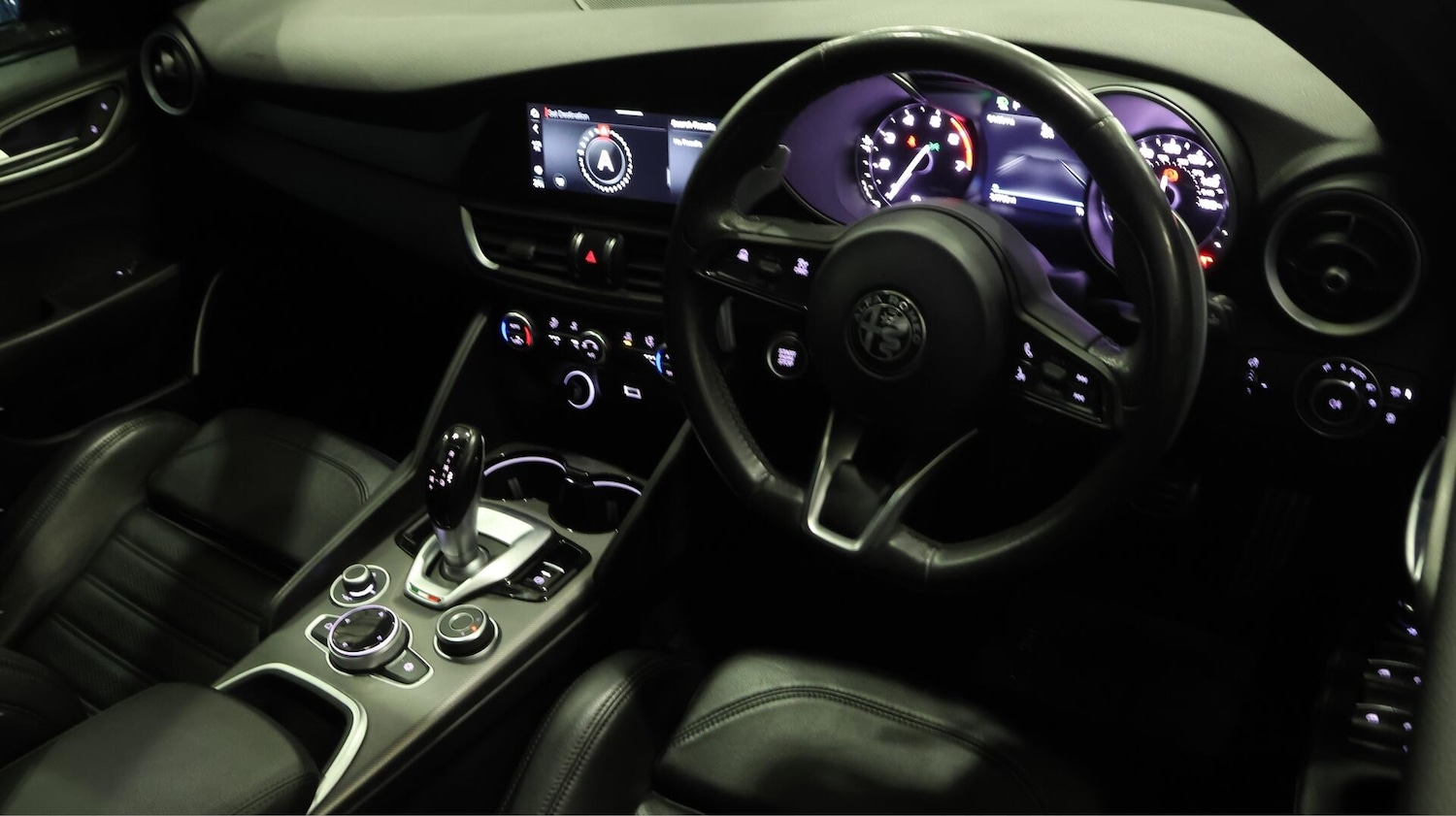 Used Alfa Romeo Giulia 2022 for sale - 76572158: Photo 10