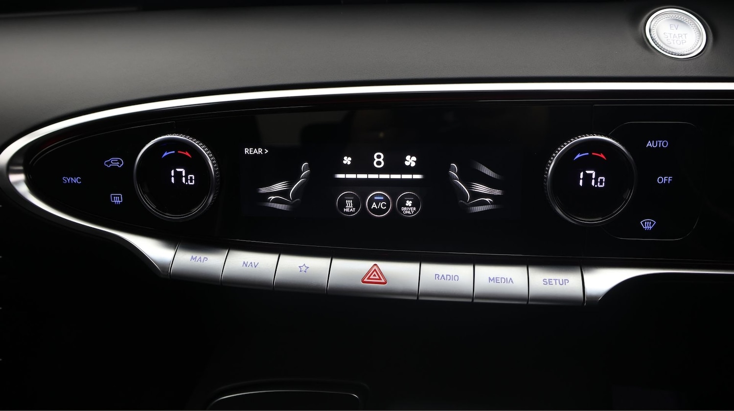 Used Genesis GV70 2023 for sale - 77262681: Photo 12