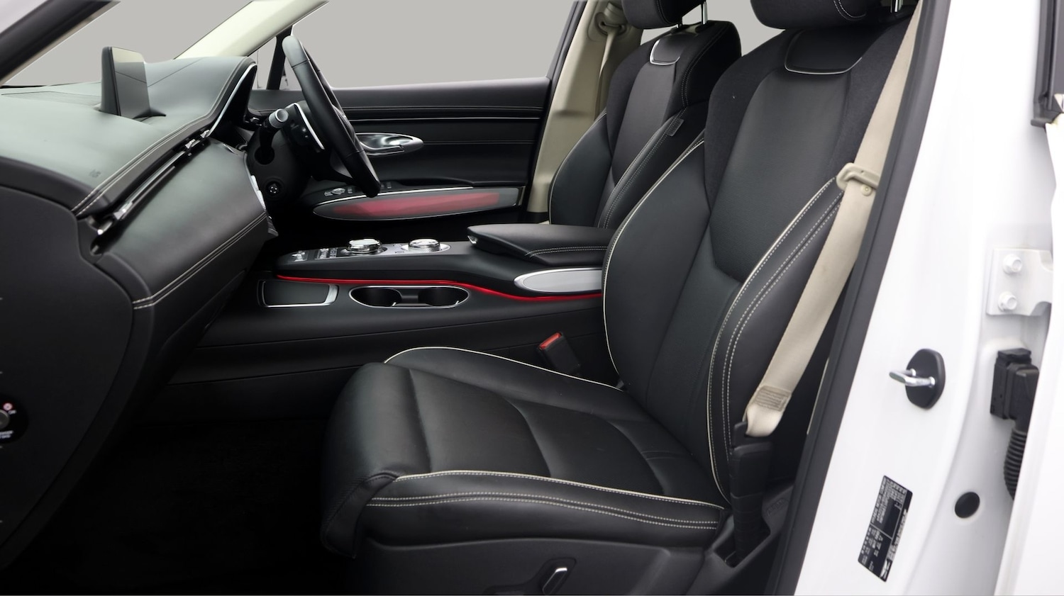 Used Genesis GV70 2023 for sale - 77262681: Photo 14