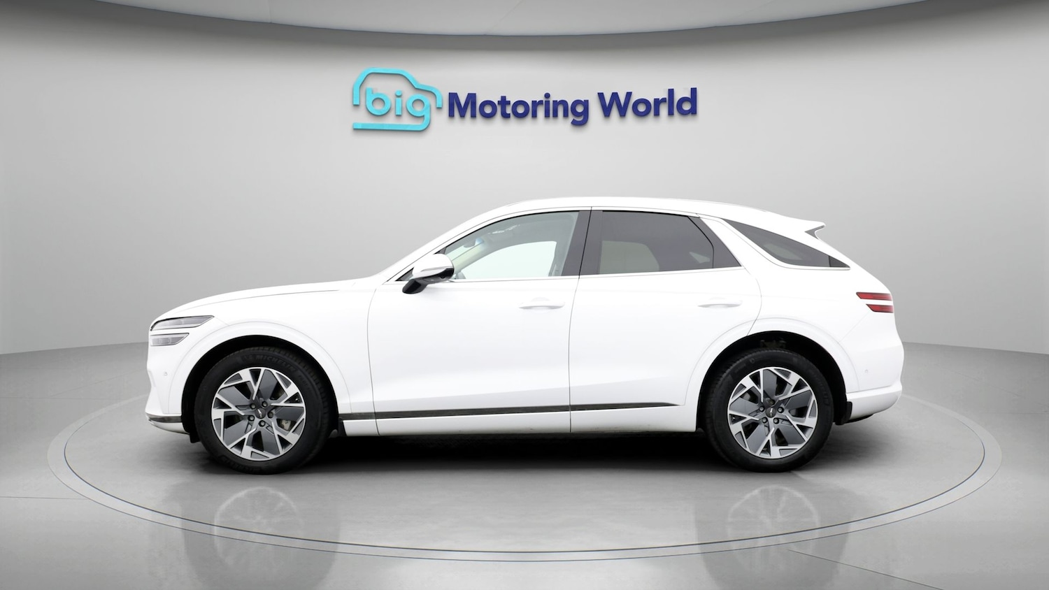 Used Genesis GV70 2023 for sale - 77262681: Photo 4